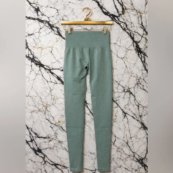 Nvgtn Women’s sage Green Leggings - Picture 2 of 2